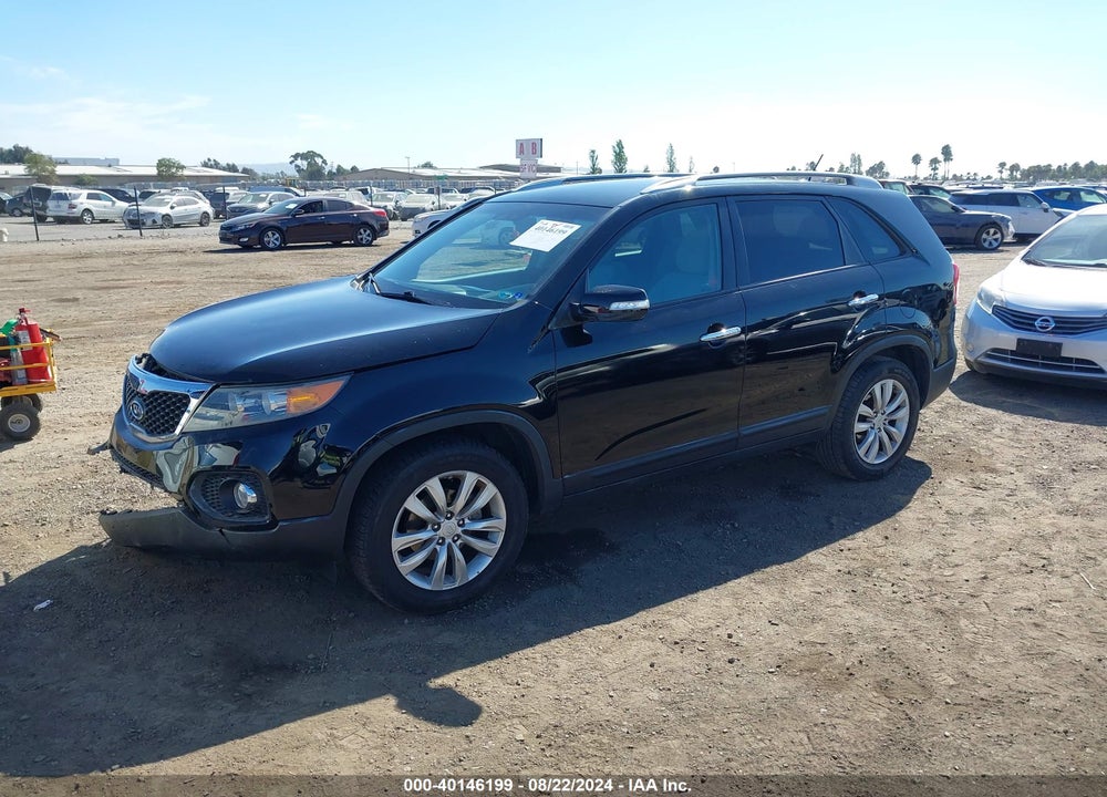 2011 KIA SORENTO LX V6 VIN: 5XYKT4A29BG156235