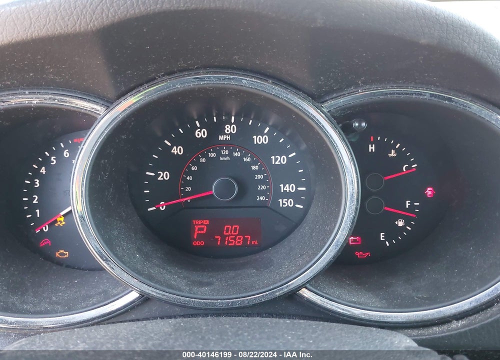 2011 KIA SORENTO LX V6 VIN: 5XYKT4A29BG156235