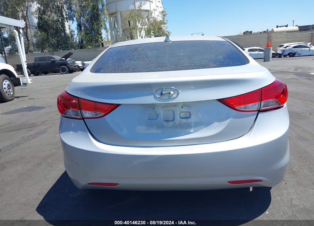 2013 HYUNDAI ELANTRA GLS VIN: KMHDH4AE4DU849229