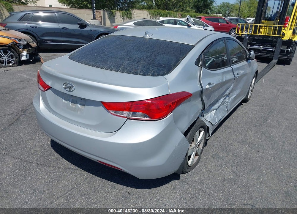 2013 HYUNDAI ELANTRA GLS VIN: KMHDH4AE4DU849229