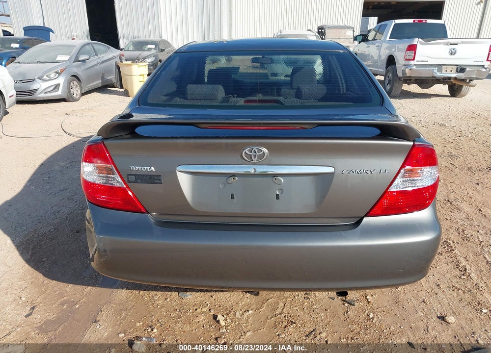 2002 TOYOTA CAMRY LE VIN: 4T1BE30K12U528232