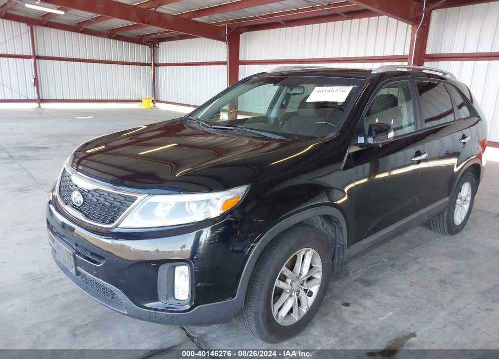 2014 KIA SORENTO LX VIN: 5XYKT3A61EG550247