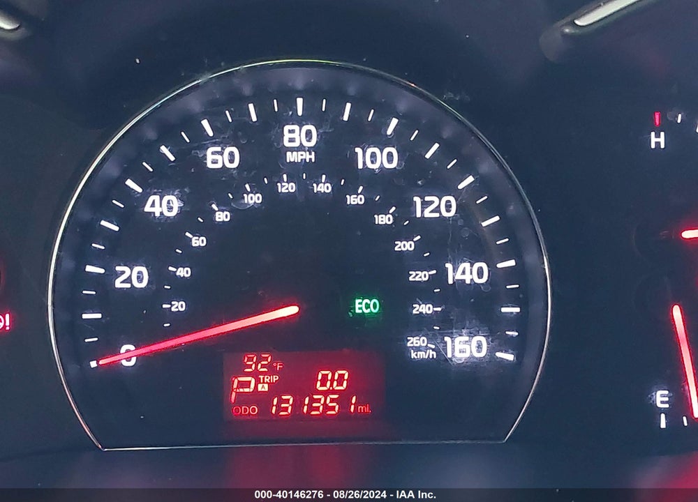 2014 KIA SORENTO LX VIN: 5XYKT3A61EG550247