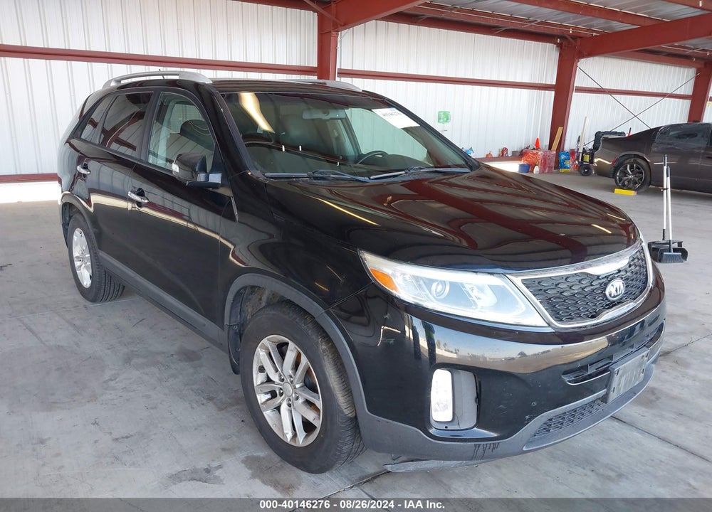 2014 KIA SORENTO LX VIN: 5XYKT3A61EG550247