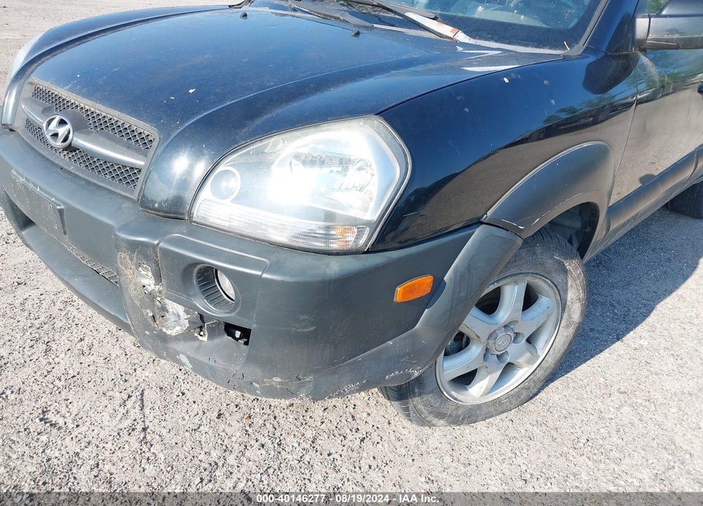 2005 HYUNDAI TUCSON GLS/LX VIN: KM8JN72D35U073079