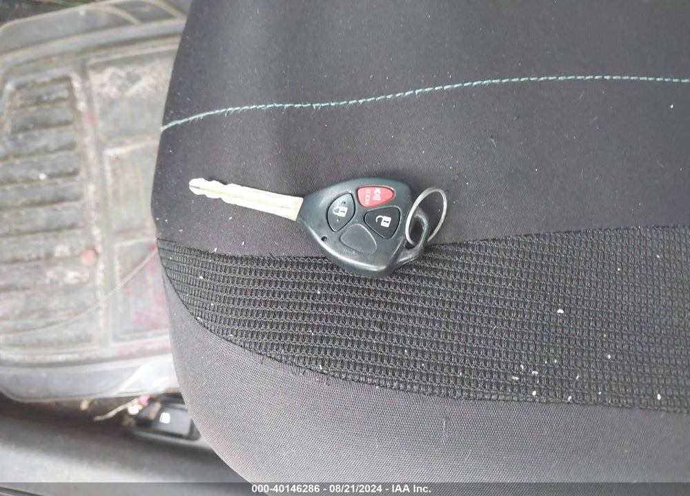 2008 SCION XB VIN: JTLKE50E281010851