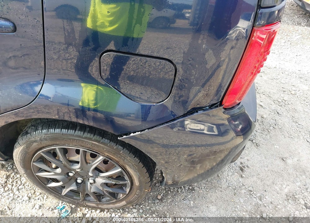 2008 SCION XB VIN: JTLKE50E281010851