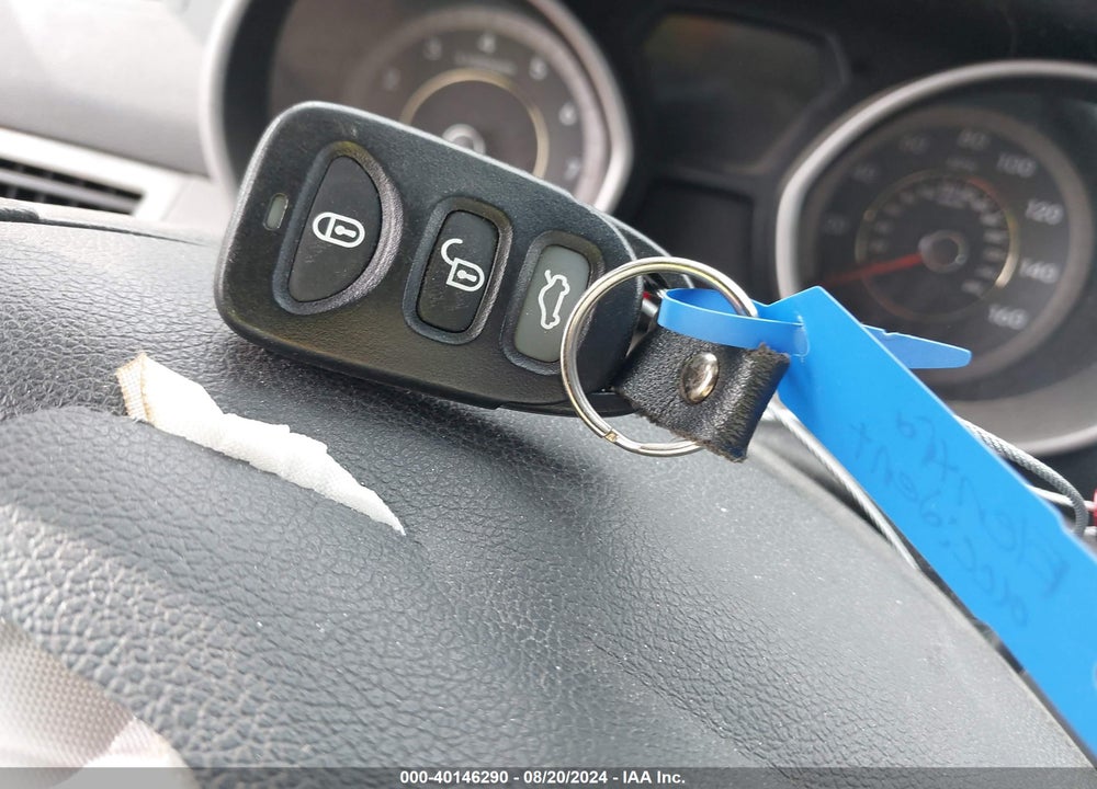 2013 HYUNDAI ELANTRA GLS VIN: KMHDH4AE9DU745433