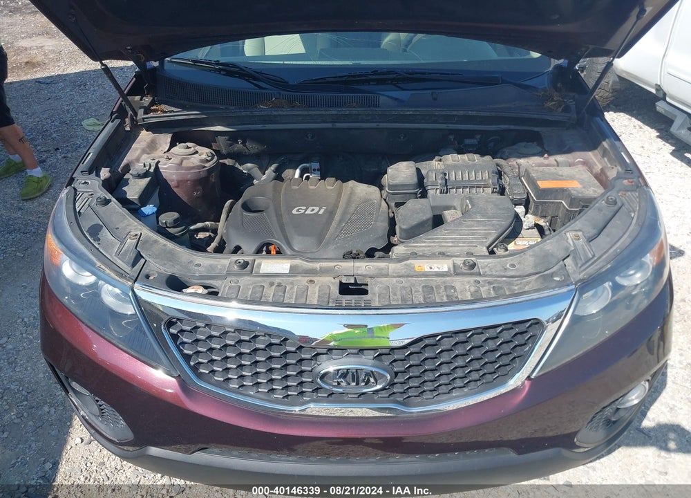 2013 KIA SORENTO VIN: 5XYKT3A61DG363444