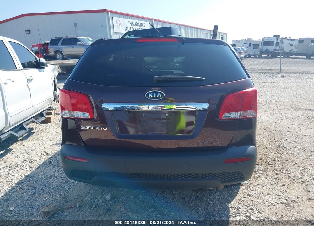 2013 KIA SORENTO VIN: 5XYKT3A61DG363444