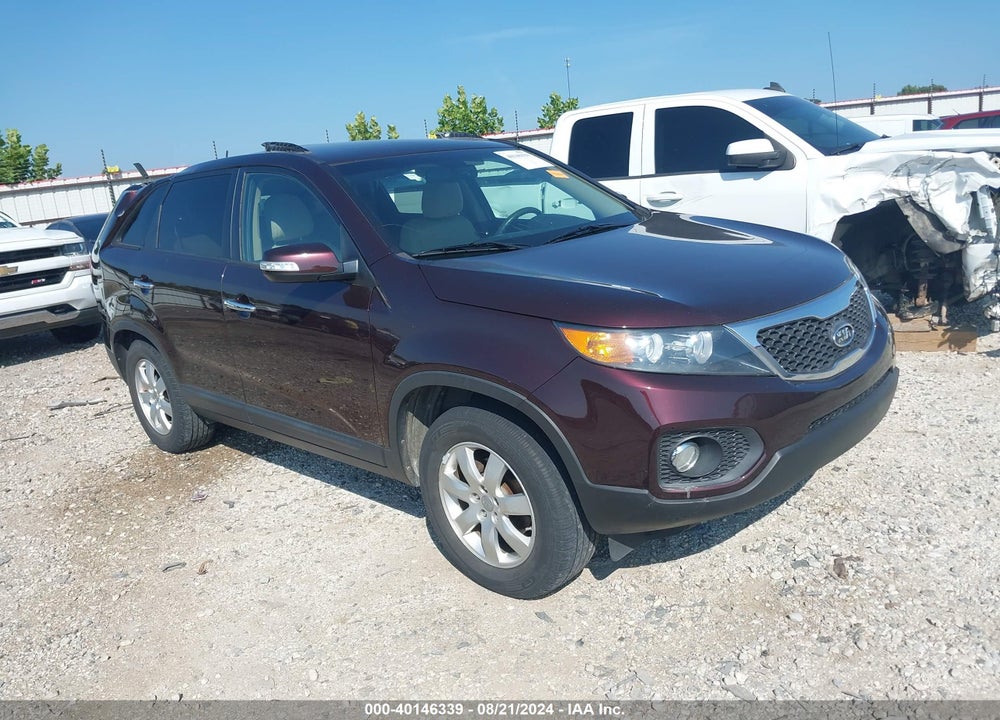 2013 KIA SORENTO VIN: 5XYKT3A61DG363444