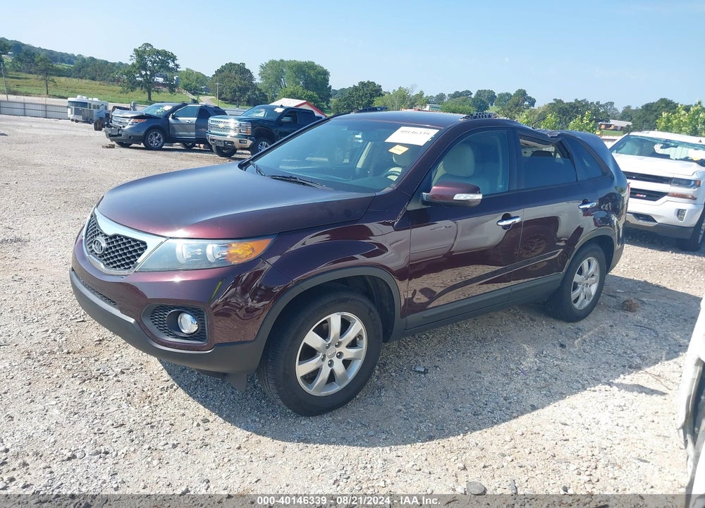2013 KIA SORENTO VIN: 5XYKT3A61DG363444