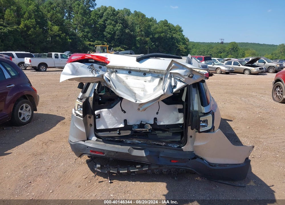 2017 GMC ACADIA SLT-1 VIN: 1GKKNMLS7HZ175145