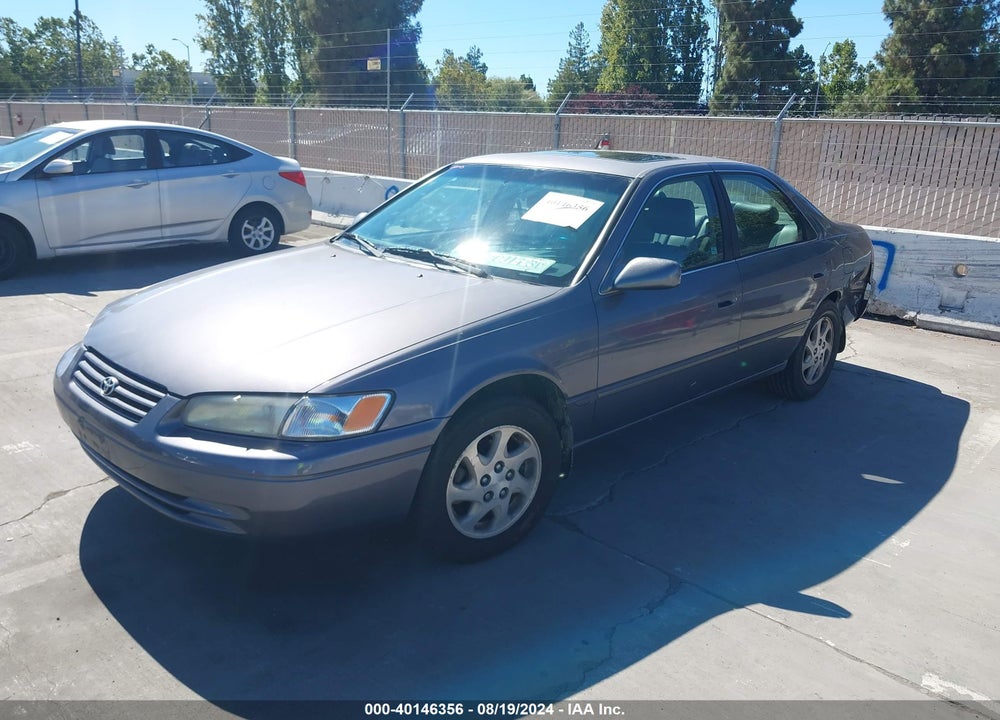 1998 TOYOTA CAMRY VIN: JT2BF28K4W0133922