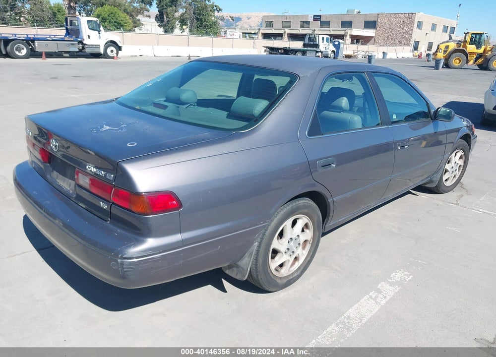 1998 TOYOTA CAMRY VIN: JT2BF28K4W0133922