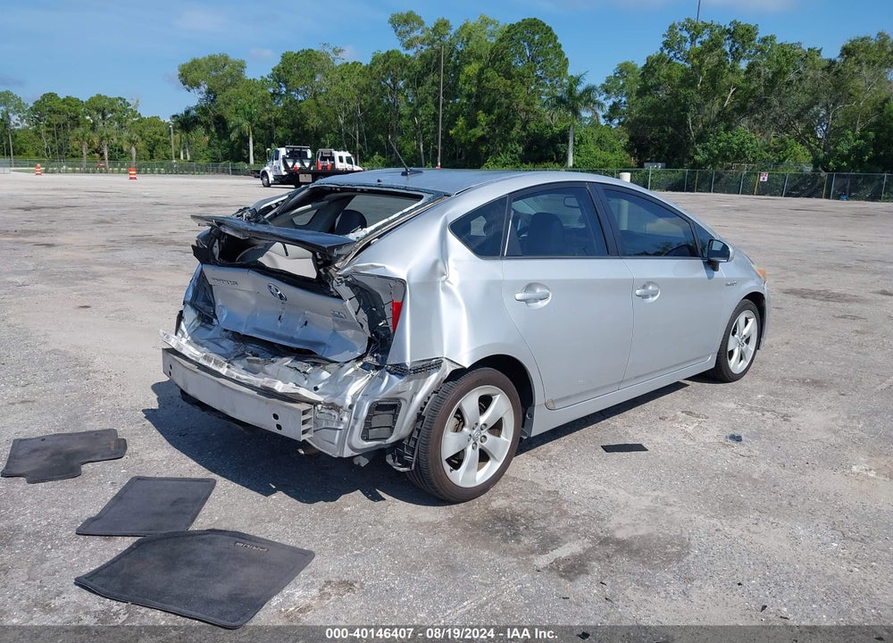 2010 TOYOTA PRIUS V VIN: JTDKN3DU3A0023055