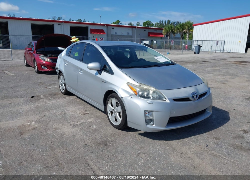 2010 TOYOTA PRIUS V VIN: JTDKN3DU3A0023055