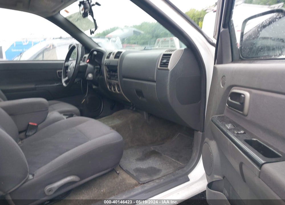 2005 CHEVROLET COLORADO LS VIN: 1GCDT138858245363
