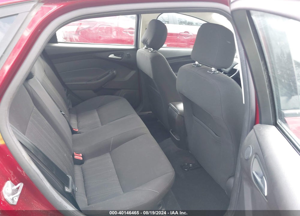2017 FORD FOCUS SEL VIN: 1FADP3H2XHL308748
