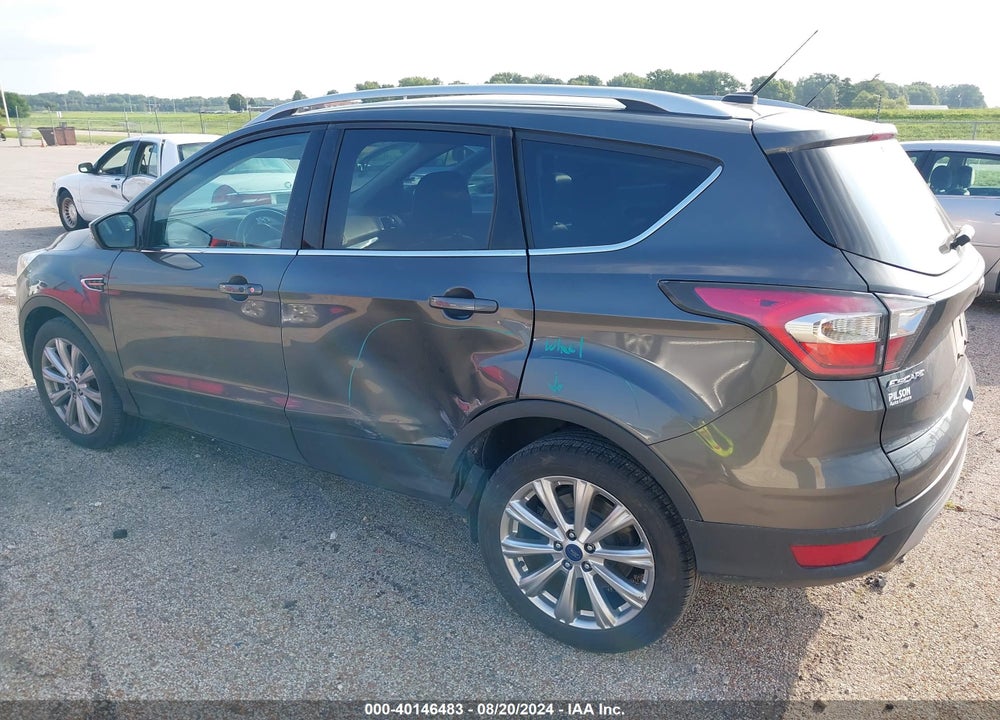 2017 FORD ESCAPE TITANIUM VIN: 1FMCU0J9XHUB22833