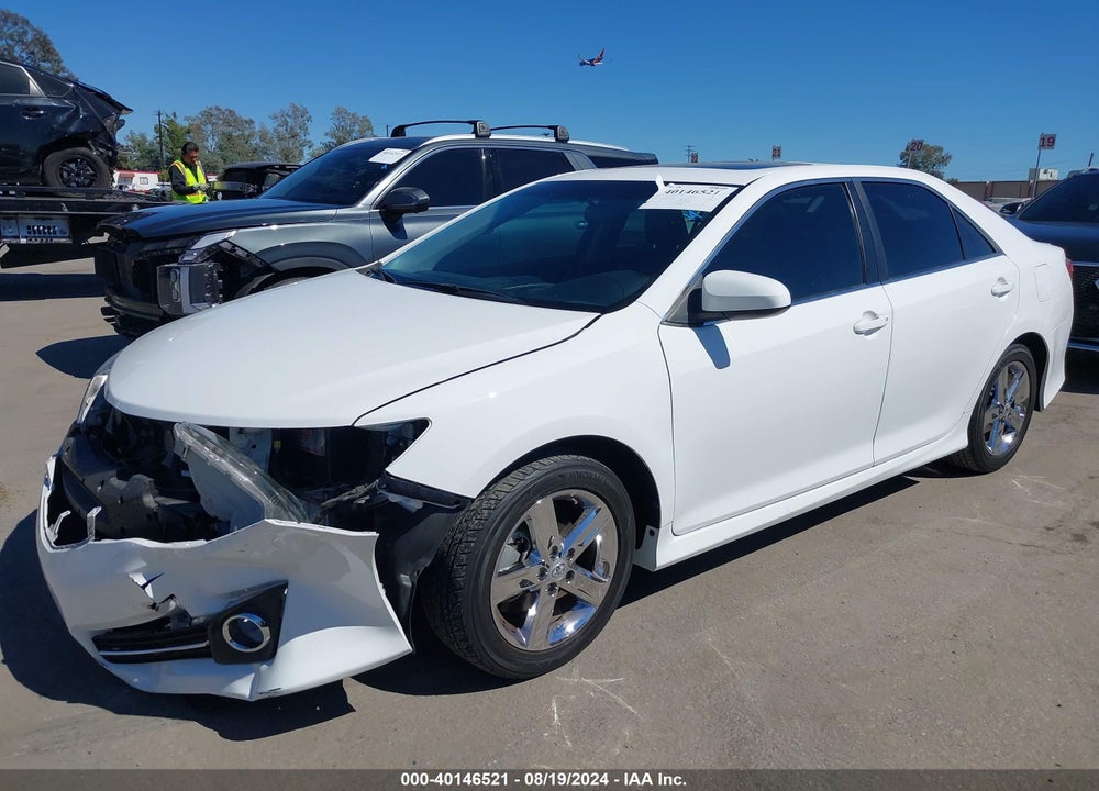 2013 TOYOTA CAMRY SE VIN: 4T1BF1FK5DU673379