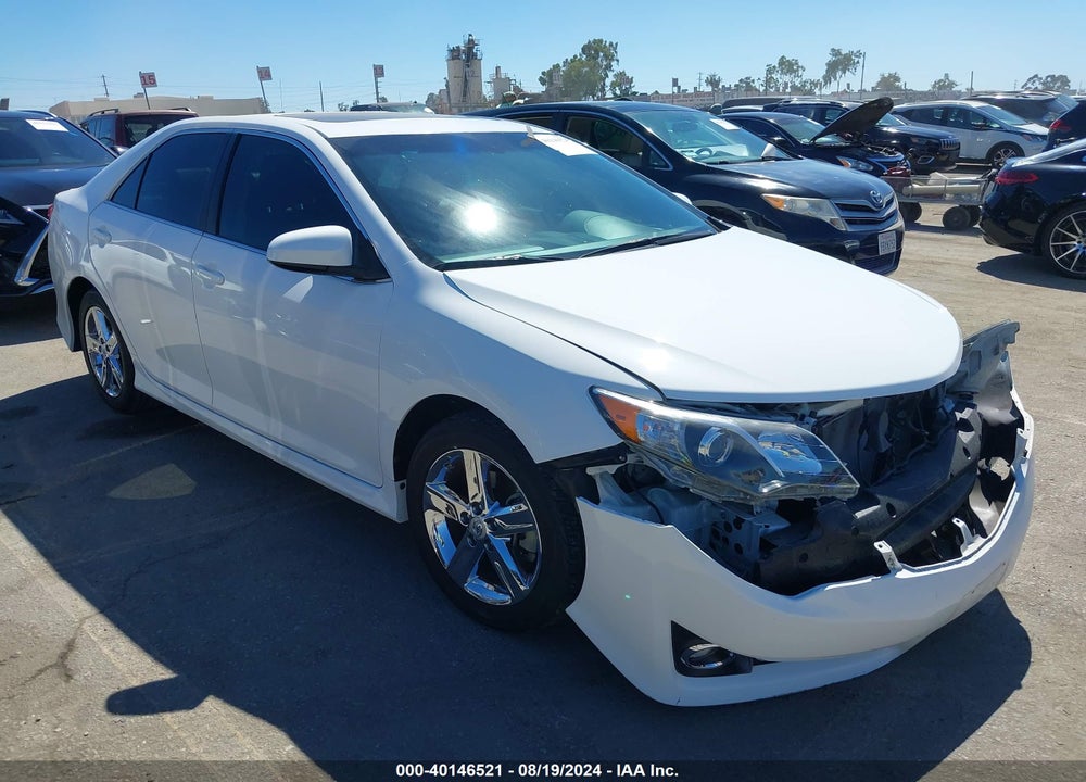 2013 TOYOTA CAMRY SE VIN: 4T1BF1FK5DU673379