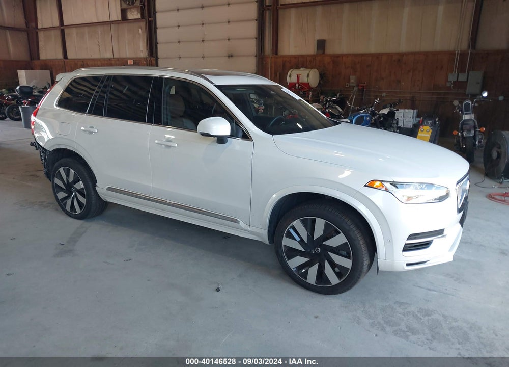 2024 VOLVO XC90 RECHARGE PLUG-IN HYBRID T8 ULTIMATE BRIGHT THEME 7-SEATER VIN: YV4H60CF3R1164140