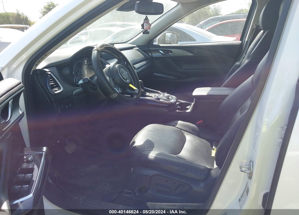 2018 MAZDA CX-9 TOURING VIN: JM3TCACY2J0223564