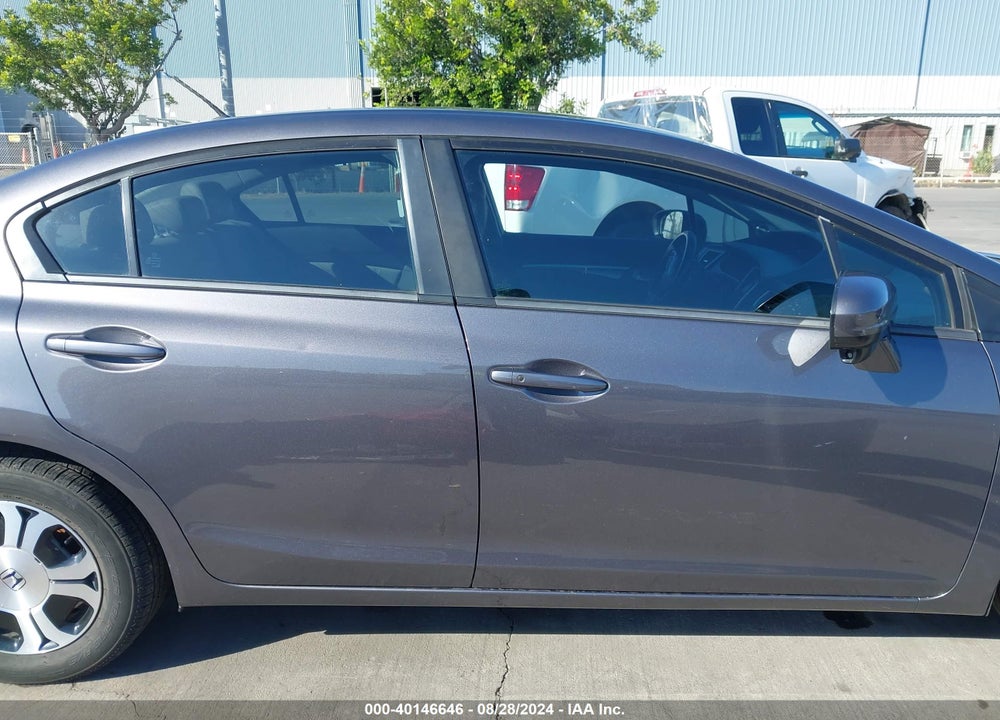 2015 HONDA CIVIC HYBRID VIN: 19XFB4F38FE002091