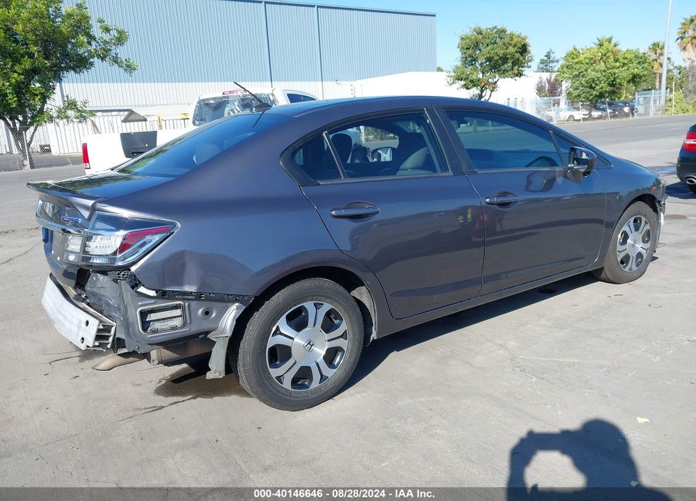 2015 HONDA CIVIC HYBRID VIN: 19XFB4F38FE002091
