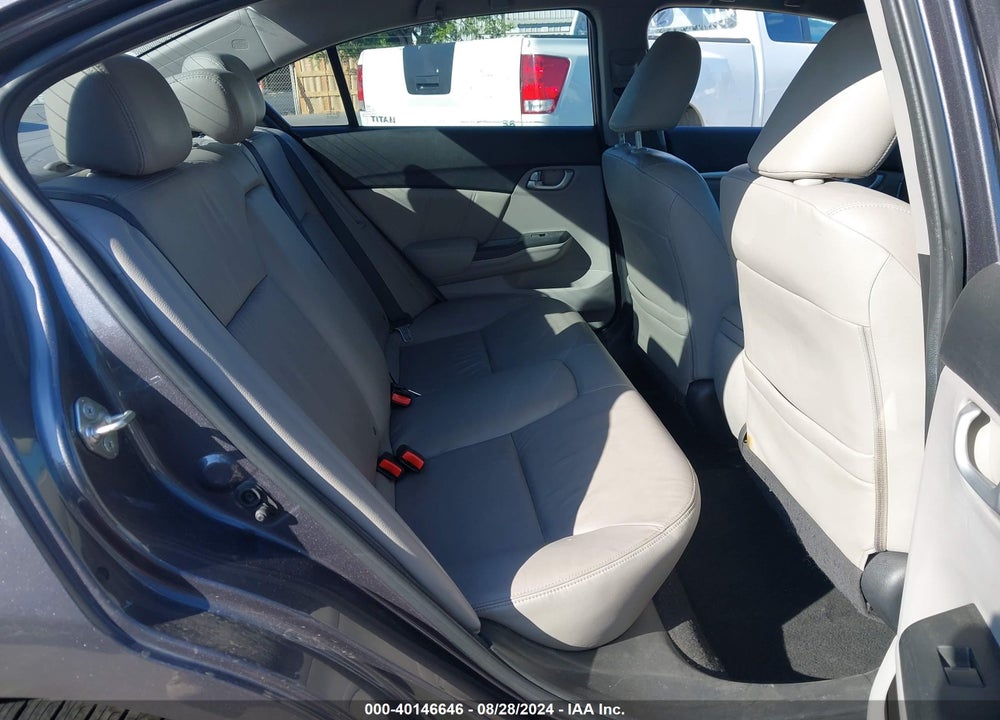 2015 HONDA CIVIC HYBRID VIN: 19XFB4F38FE002091