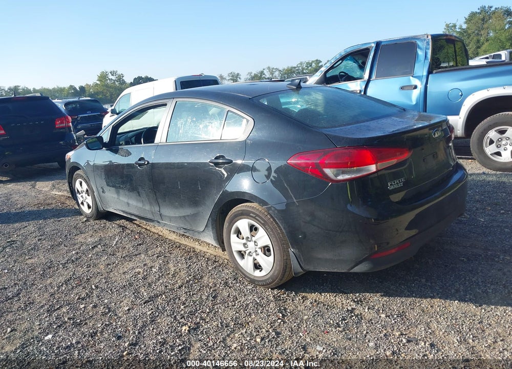 2017 KIA FORTE LX VIN: 3KPFK4A77HE127807