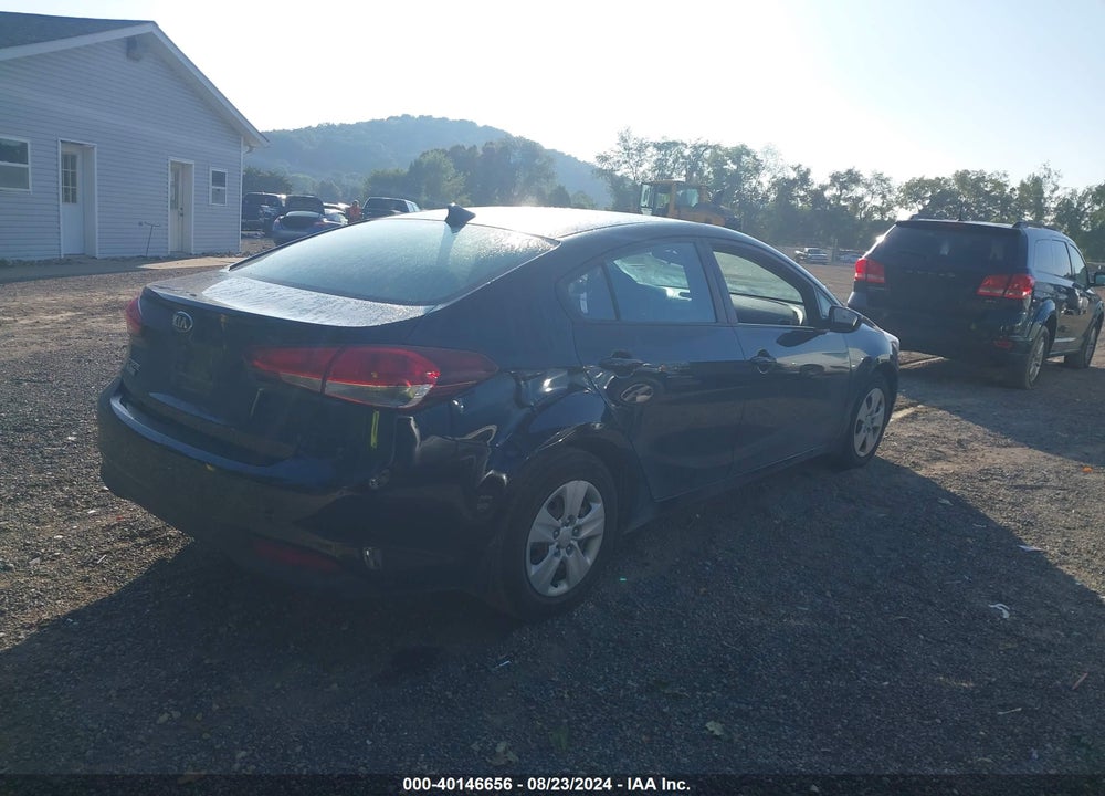 2017 KIA FORTE LX VIN: 3KPFK4A77HE127807