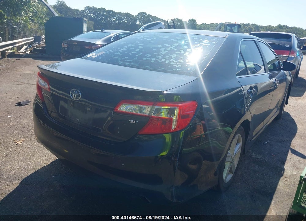 2013 TOYOTA CAMRY SE VIN: 4T1BF1FK9DU238560