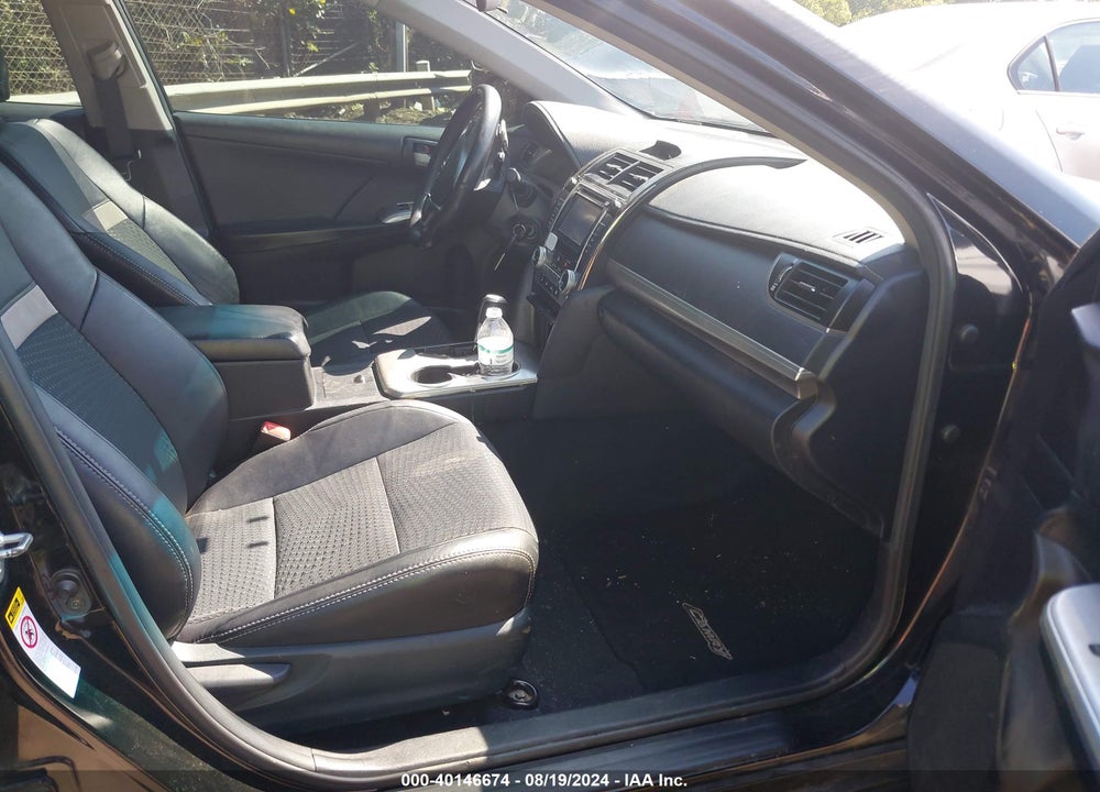 2013 TOYOTA CAMRY SE VIN: 4T1BF1FK9DU238560