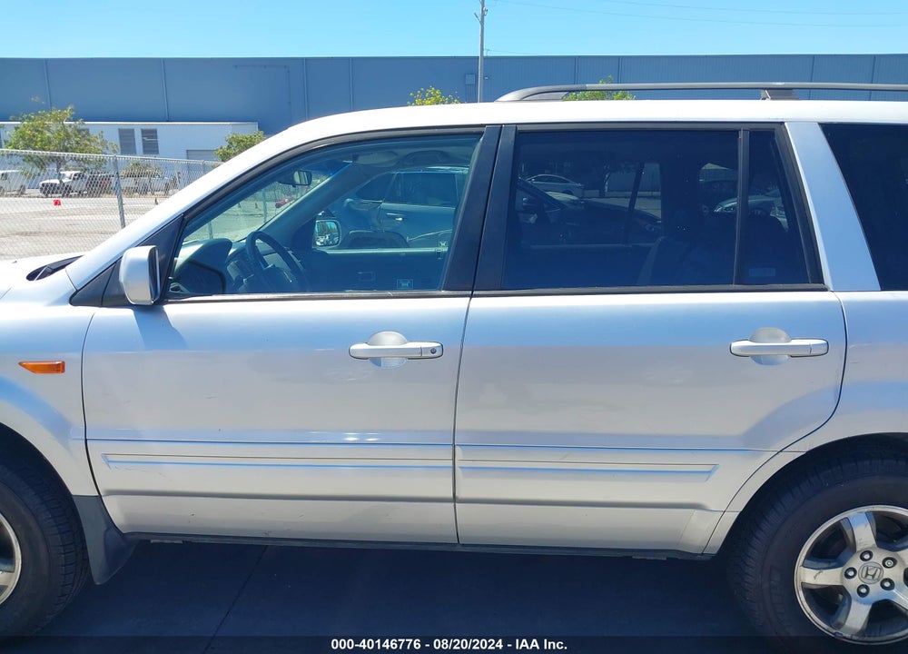 2007 HONDA PILOT EX-L VIN: 2HKYF18767H501660