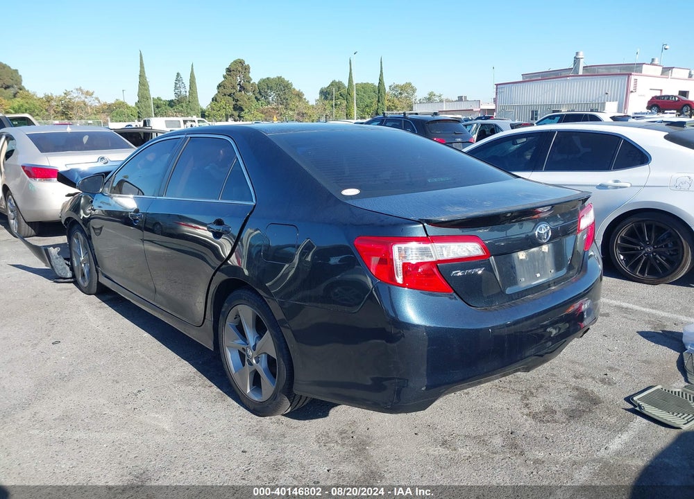 2014 TOYOTA CAMRY SE VIN: 4T1BF1FK1EU760844