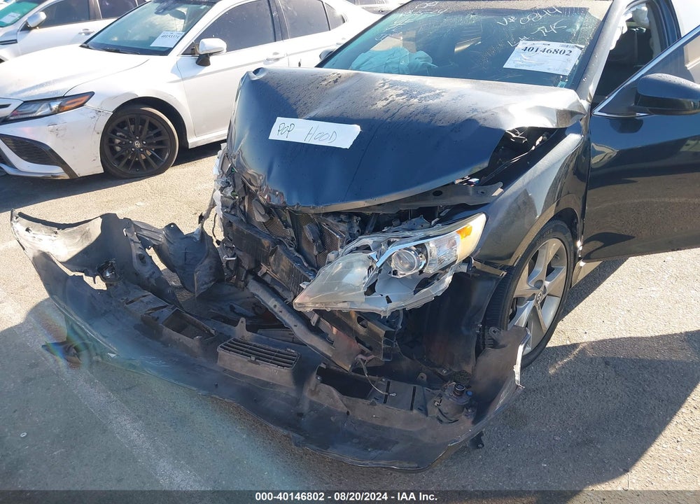 2014 TOYOTA CAMRY SE VIN: 4T1BF1FK1EU760844