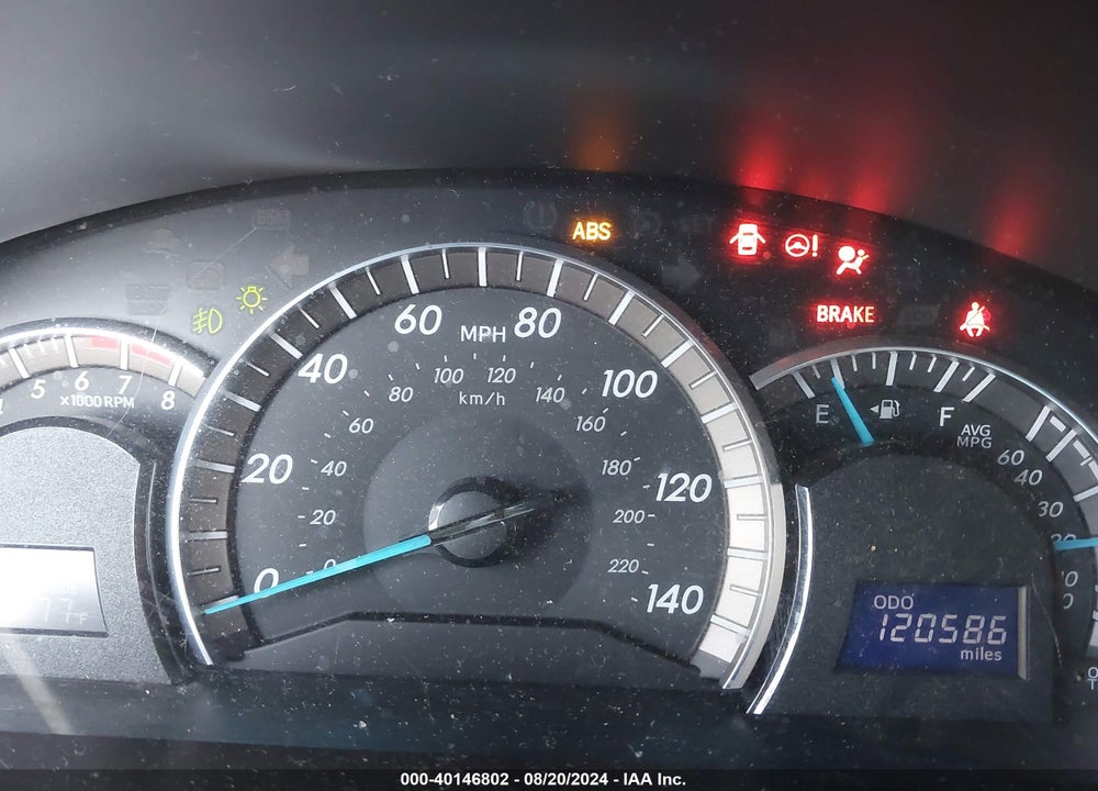 2014 TOYOTA CAMRY SE VIN: 4T1BF1FK1EU760844