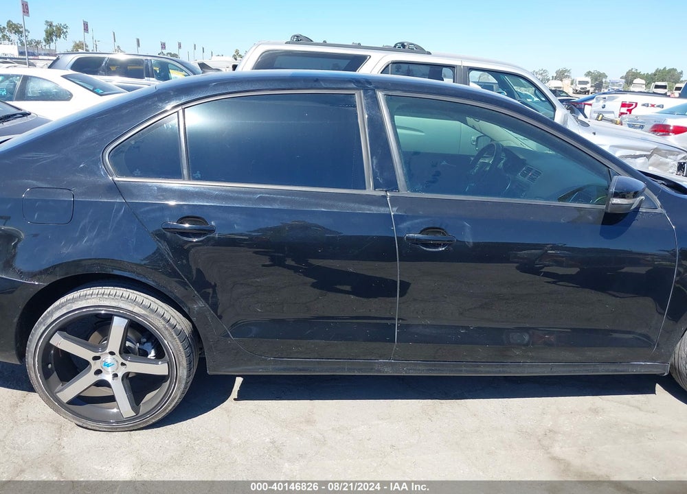 2012 VOLKSWAGEN JETTA 2.5L SE VIN: 3VWDP7AJ2CM376078