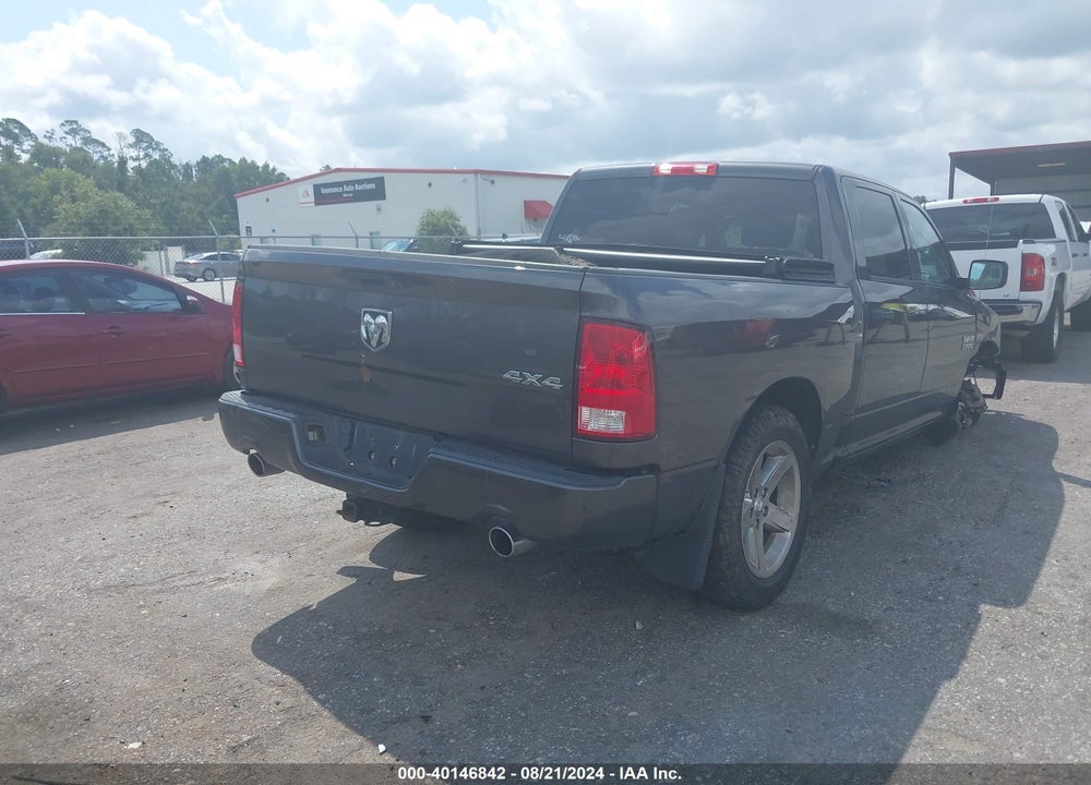 2017 RAM 1500 EXPRESS 4X4 5'7 BOX VIN: 3C6RR7KT1HG795801