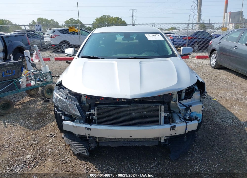 2018 CHEVROLET IMPALA 1LT VIN: 2G1105S37J9138997