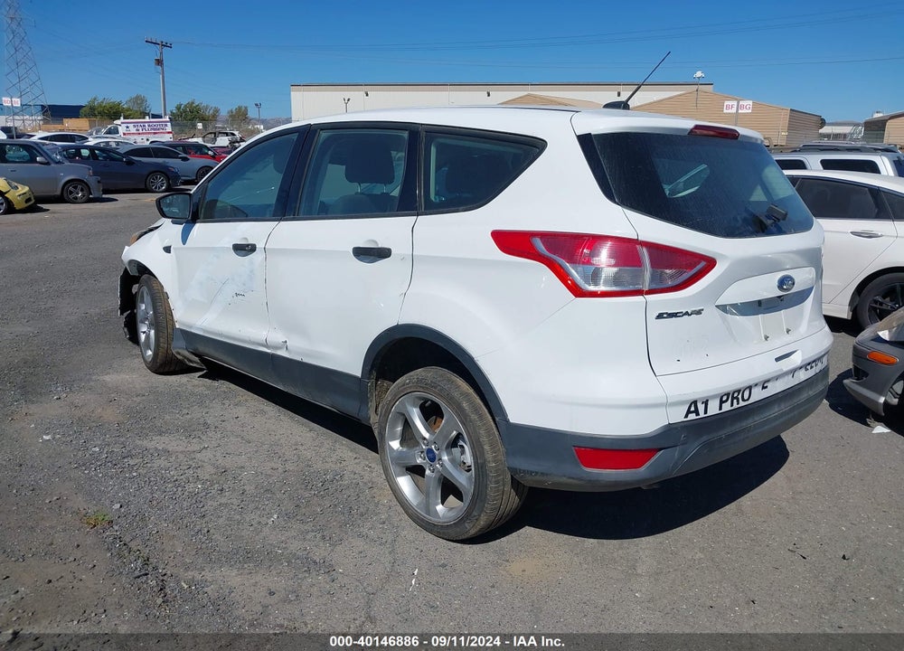 2016 FORD ESCAPE S VIN: 1FMCU0F74GUB62668