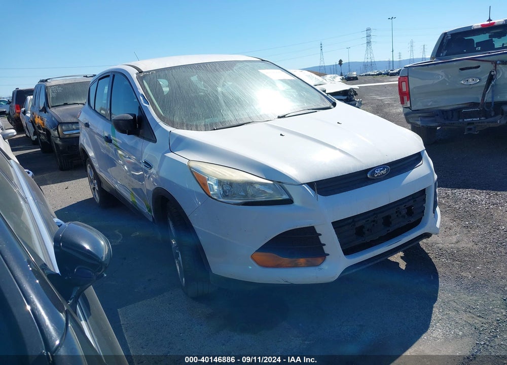 2016 FORD ESCAPE S VIN: 1FMCU0F74GUB62668