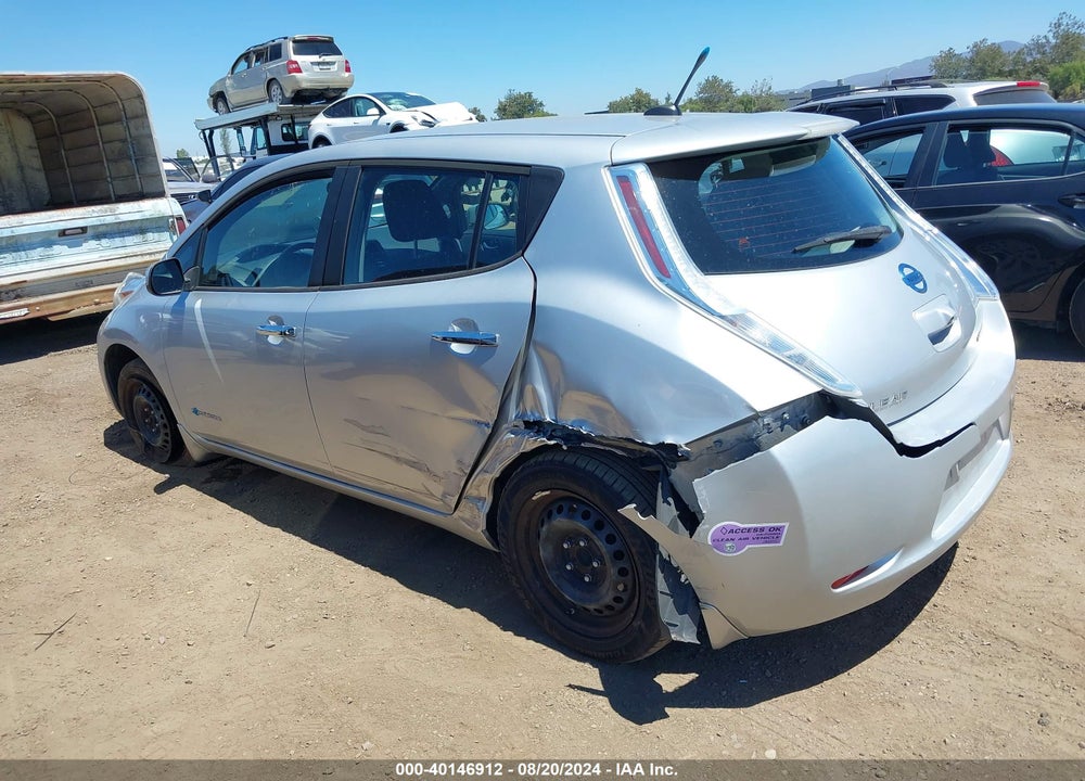2013 NISSAN LEAF S VIN: 1N4AZ0CP9DC425620