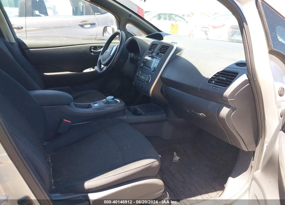 2013 NISSAN LEAF S VIN: 1N4AZ0CP9DC425620
