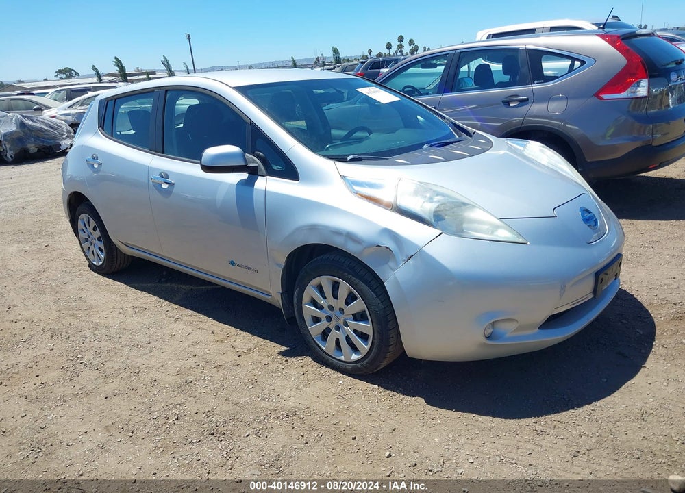2013 NISSAN LEAF S VIN: 1N4AZ0CP9DC425620