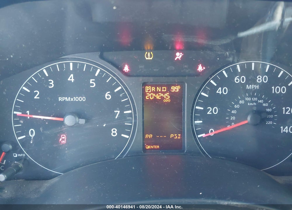 2014 NISSAN NV CARGO NV2500 HD S V8/SV/SV V8 VIN: 1N6AF0LY4EN102039