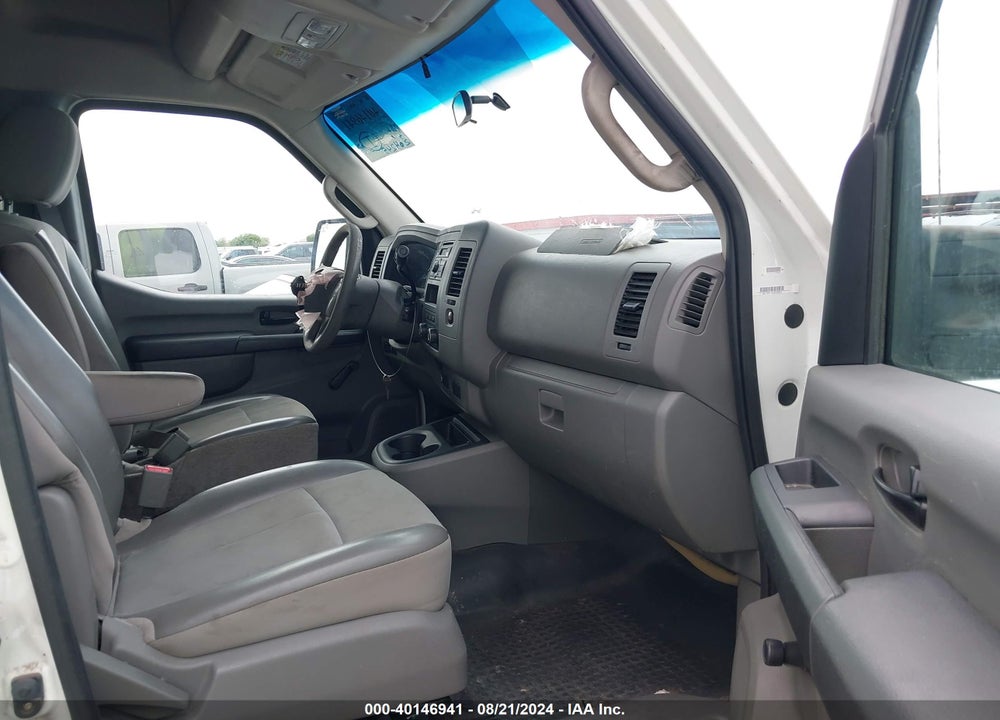 2014 NISSAN NV CARGO NV2500 HD S V8/SV/SV V8 VIN: 1N6AF0LY4EN102039