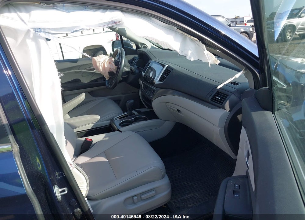 2017 HONDA PILOT EX-L VIN: 5FNYF5H51HB025050